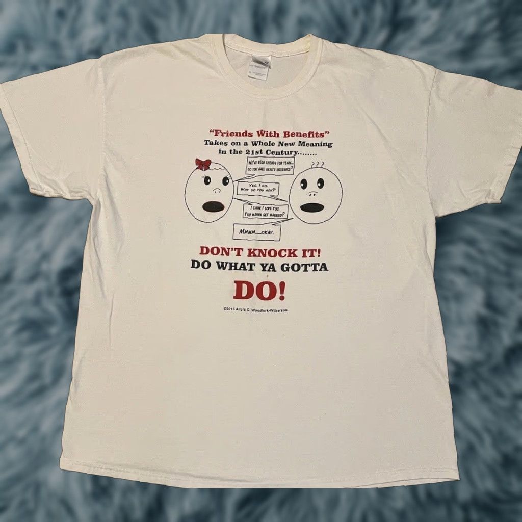Vintage VINTAGE Grunge T-Shirt Men XL White Friends With Benefits Faded Funny Saying 80s 90s Size US XL / EU 56 / 4 - 1 Thumbnail