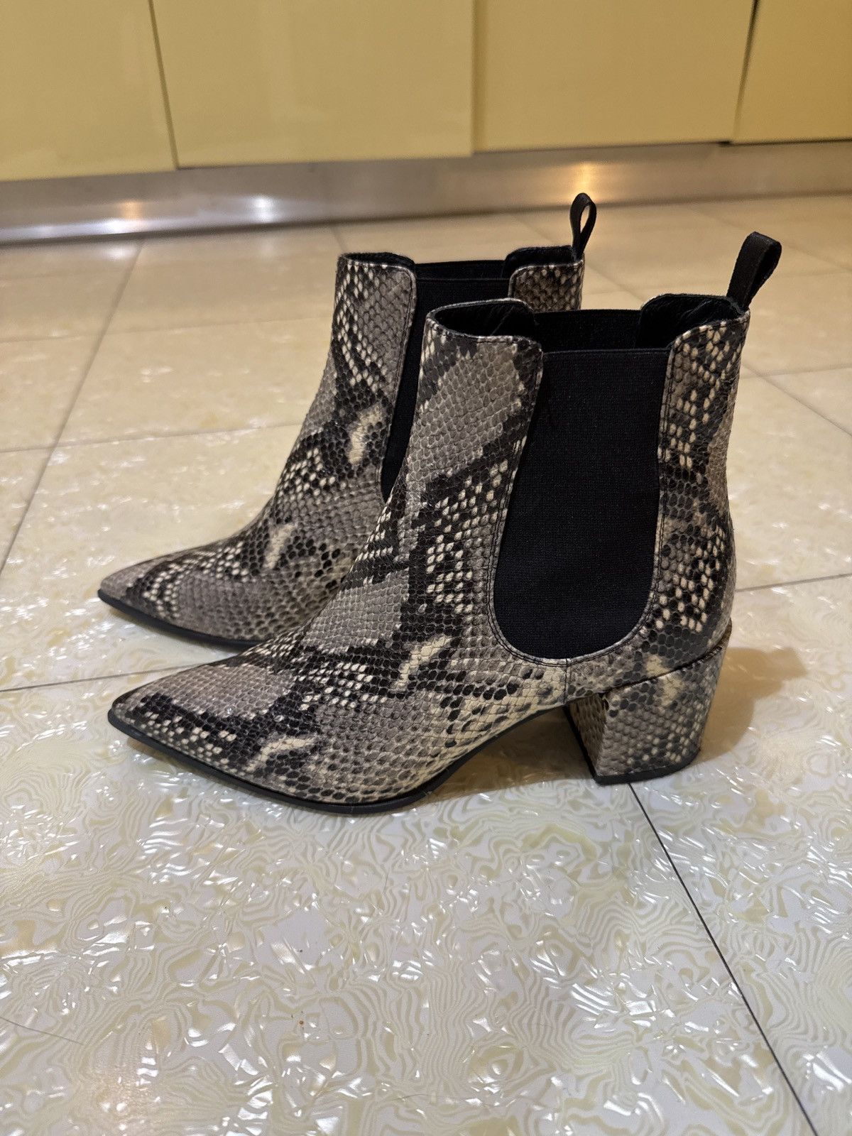 Designer Snakeskin La Canadienne boots Size US 8 / IT 38 - 2 Thumbnail