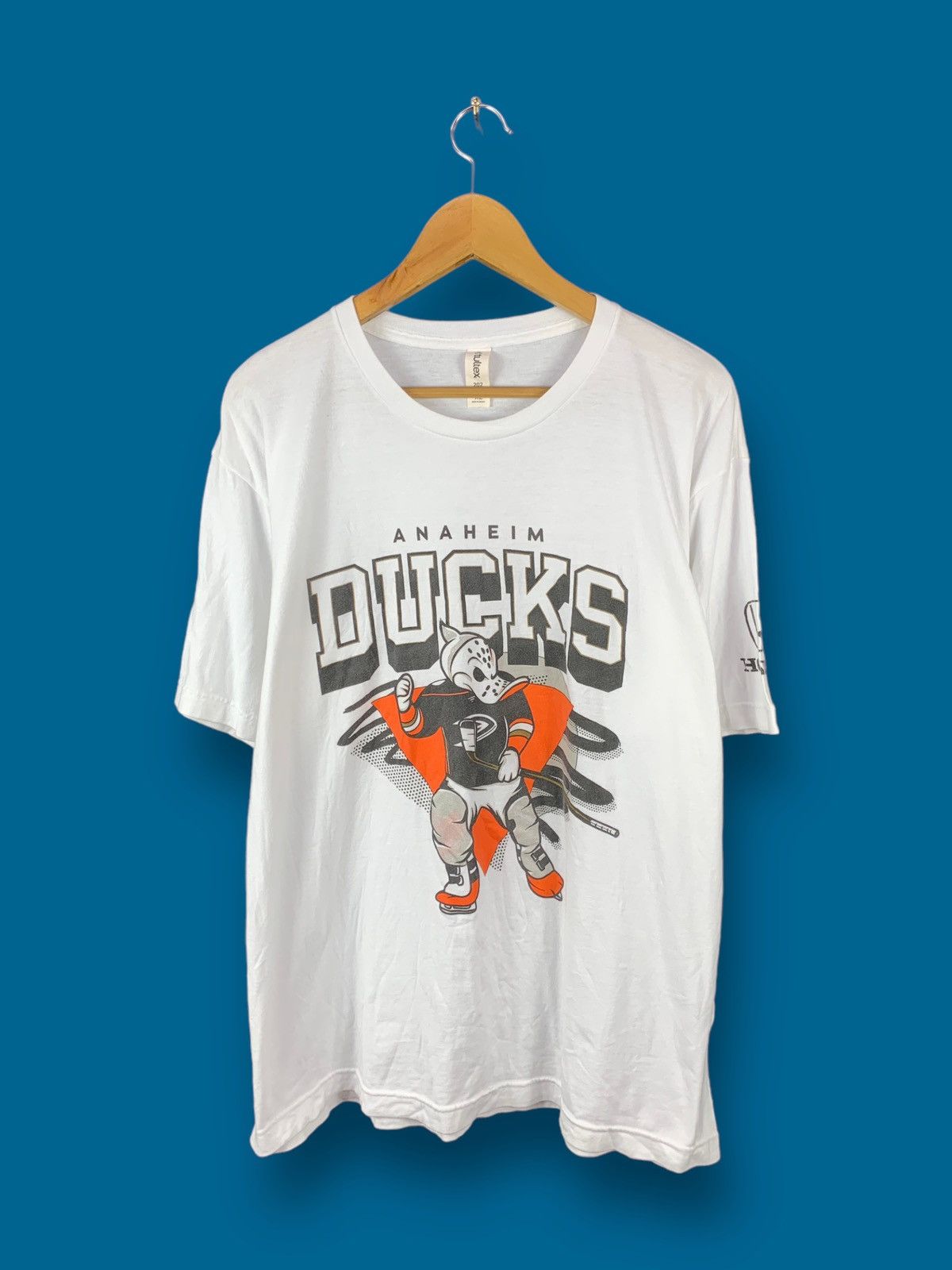 image of Steals! Anaheim Ducks Nhl Honda Sponsored Tee in White, Men's (Size XL)