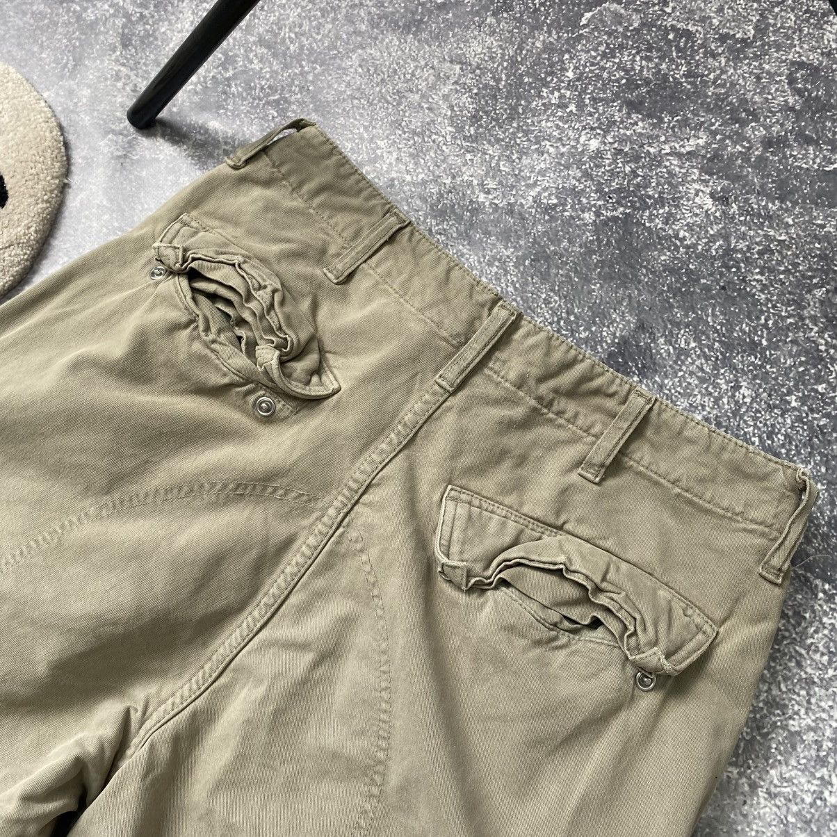 Carhartt Wip Vintage Carhartt Wip Patch Logo Cargo 00’s Streetwear pants Size US 32 / EU 48 - 6 Thumbnail