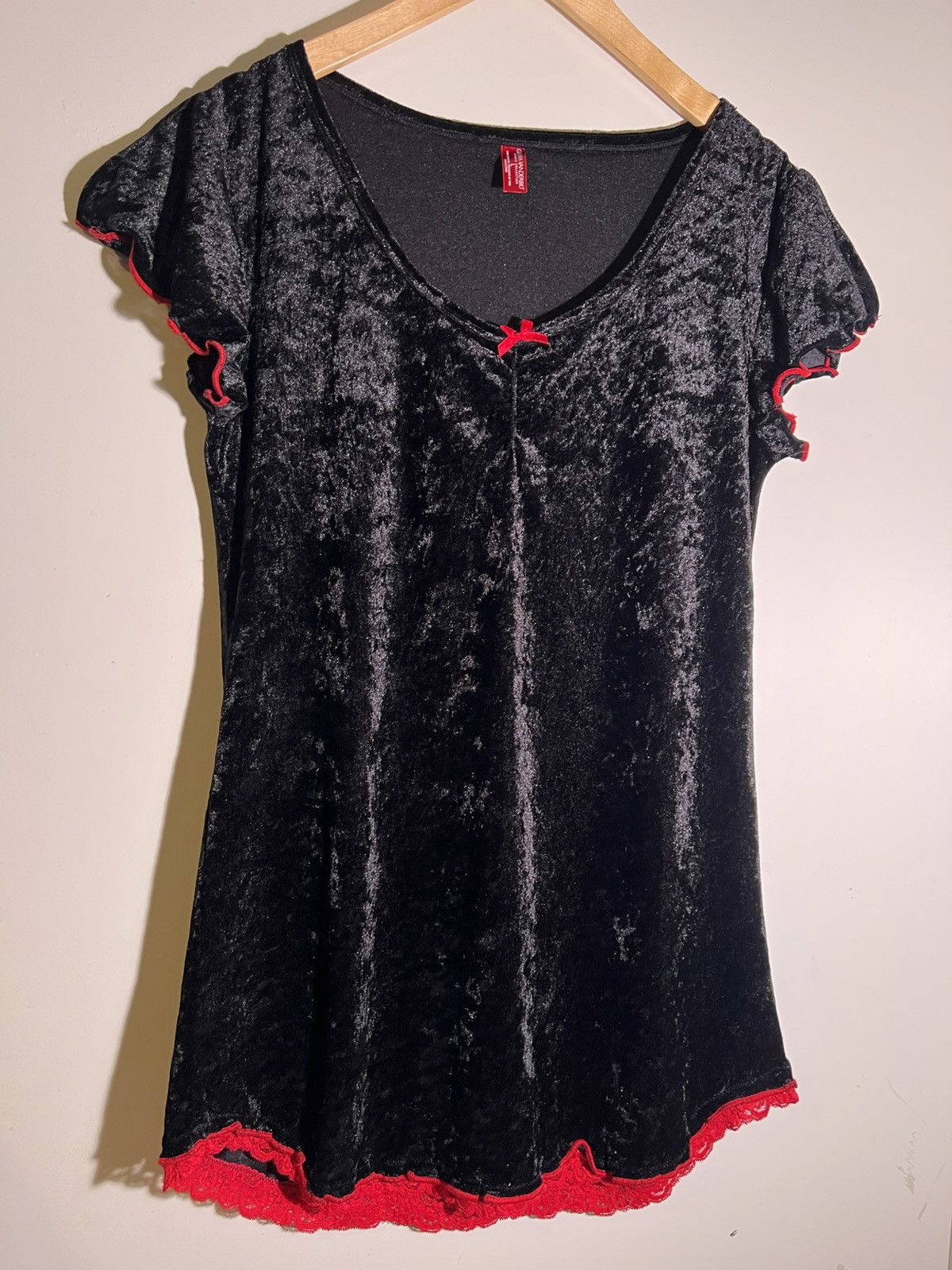 Vintage Y2K 2000’s Vintage Gloria Vanderbilt Goth Emo Velvet Dress Size L / US 10 / IT 46 - 1 Thumbnail