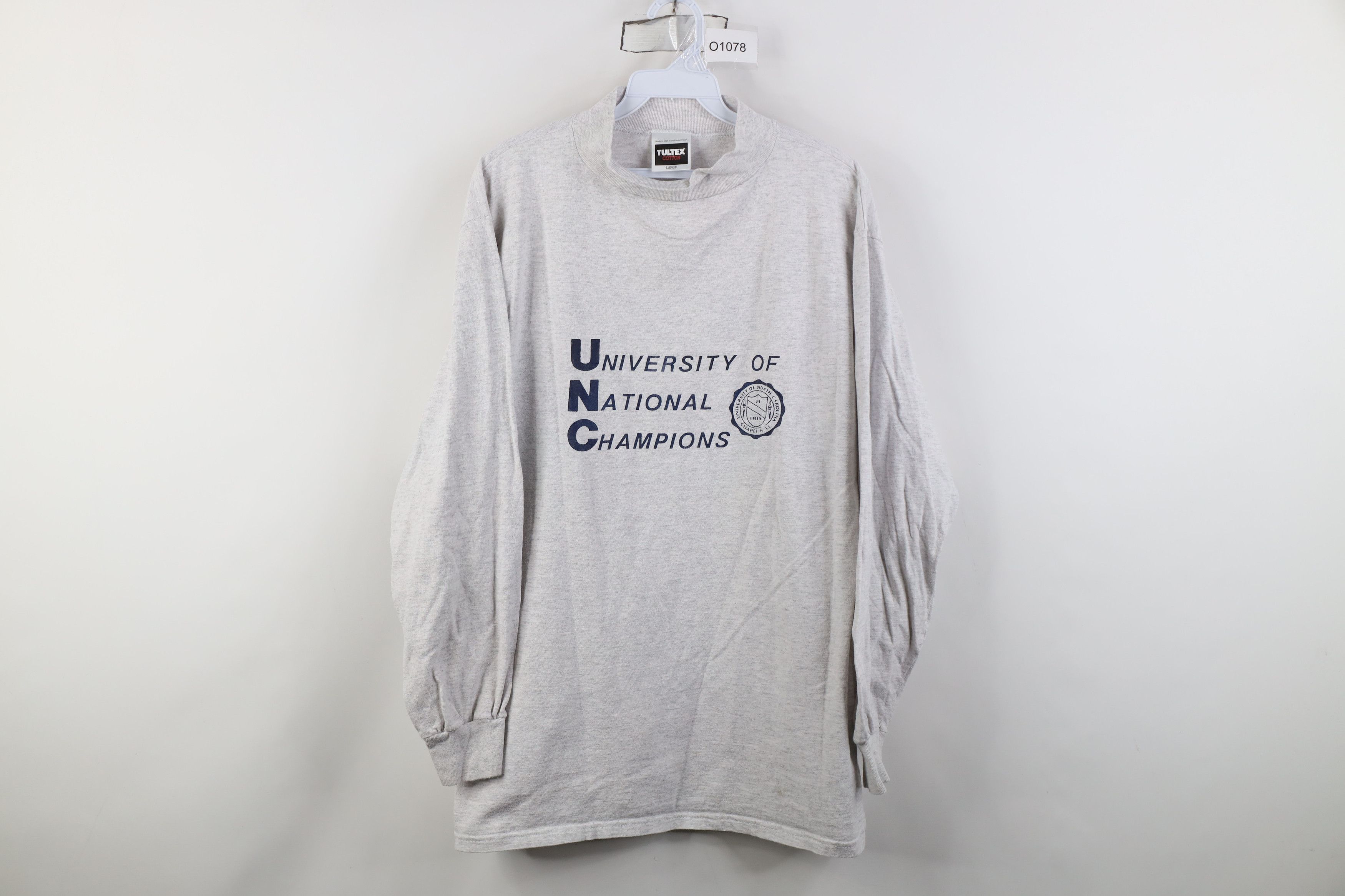 Vintage Vintage 90s University of North Carolina Champs T-Shirt Size US L / EU 52-54 / 3 - 1 Thumbnail