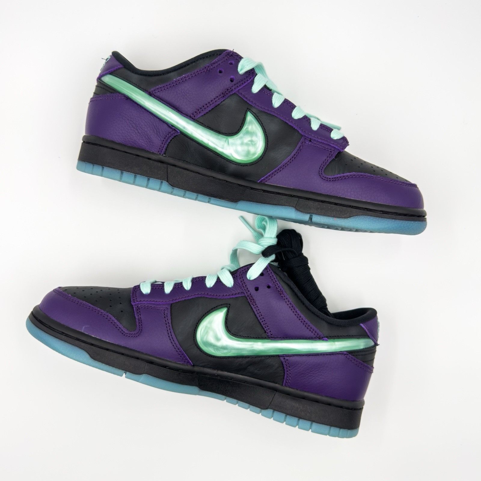 Nike Size 9.5 Nike Dunk Low LTD Wizard IB2267-001 Mens New DS wit Size US 9.5 / EU 42-43 - 1 Thumbnail