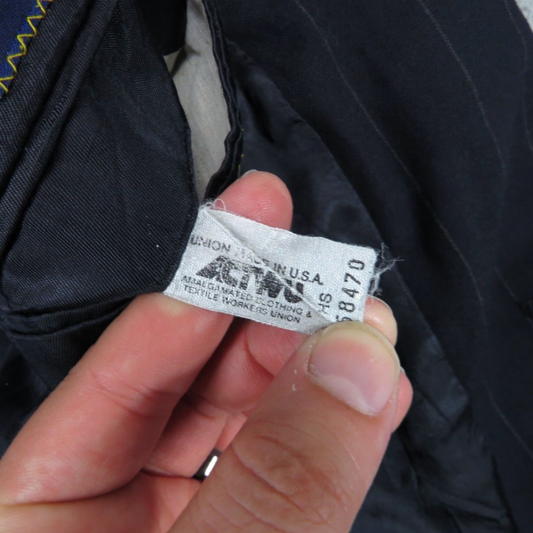 Polo Ralph Lauren VINTAGE Polo Ralph Lauren Blazer 44R Pinstripe Jacket University 80s Mens Jacket Blazer Size 44 Blue Size US XXL / EU 58 / 5 - 7 Thumbnail