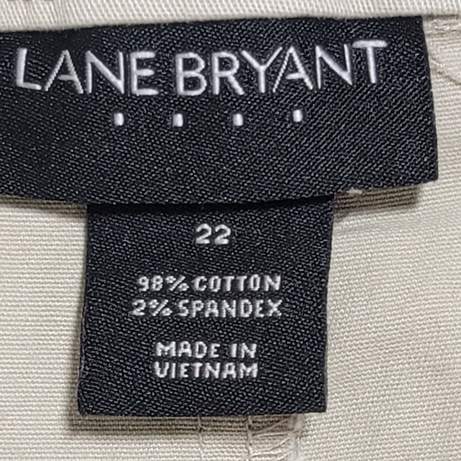 Other Lane Bryant Tan Beige Flat Front Chino Shorts 22 Lightweight Size 42" / US 20 - 4 Thumbnail