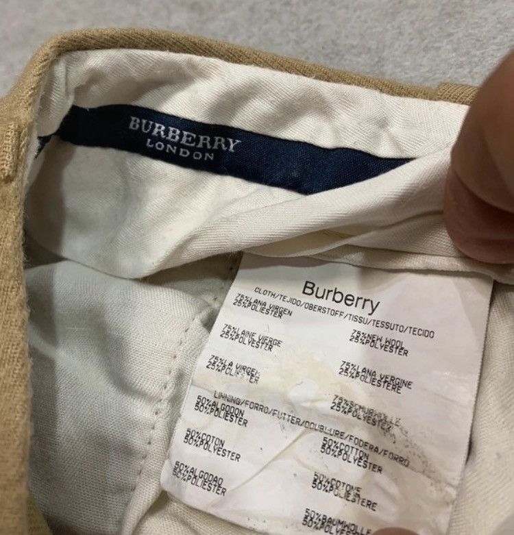 Burberry 90s Burberry Cream vintage wool blend Pleated chino trousers Size US 36 / EU 52 - 5 Thumbnail