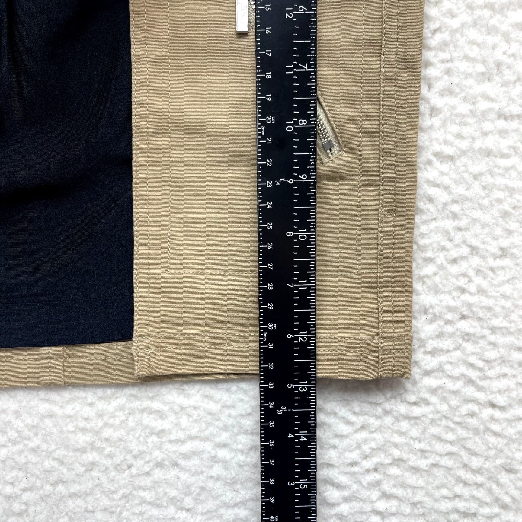 Fubu 90s Y2K Vintage Fubu Cargo Mini Skirt S Small Beige Grunge 2 25 Junior Women's 2 25? Size 28" / US 6 / IT 42 - 7 Thumbnail