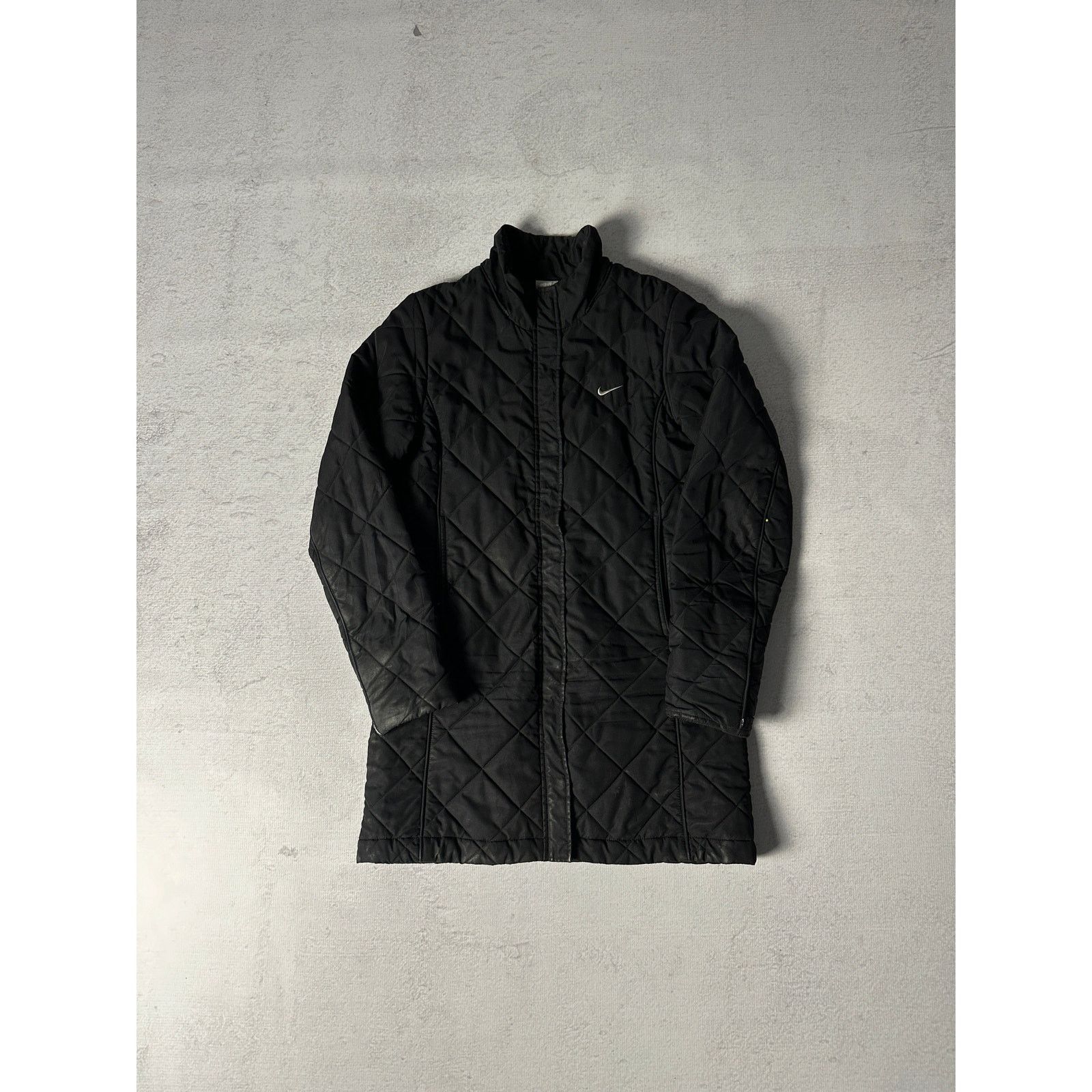 Nike Vintage Nike Insulated Jacket - Women's Small Size S / US 4 / IT 40 - 1 Thumbnail
