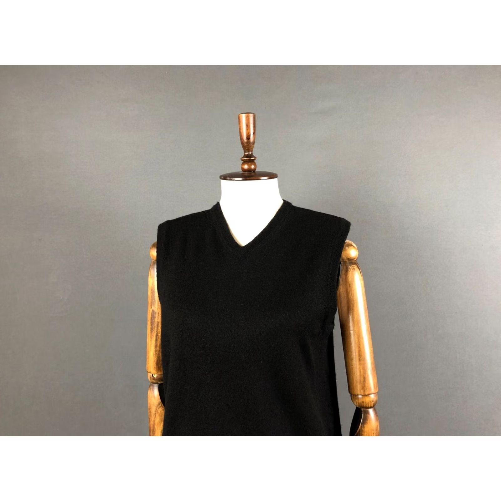 Footjoy FootJoy Women's Vest M Black Wool Casual Golf Vest Size M / US 6-8 / IT 42-44 - 4 Thumbnail