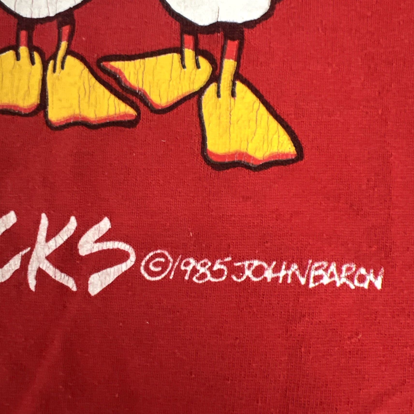 Vintage VINTAGE Oneita USA Red Eight Tiny Ducks Stitch T-Shirt Mens L Size US L / EU 52-54 / 3 - 4 Thumbnail