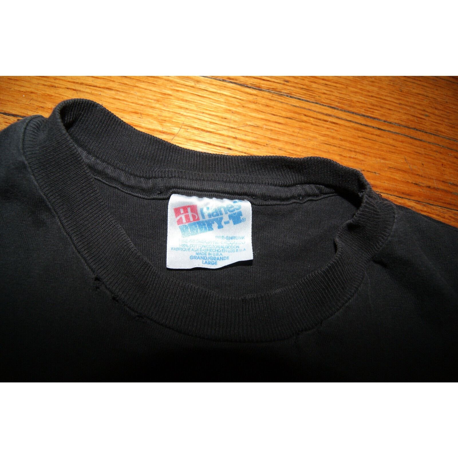 Hanes VTG Jurassic Park TShirt 1992 Movie Original Dinosaur 90s L Size US L / EU 52-54 / 3 - 5 Thumbnail