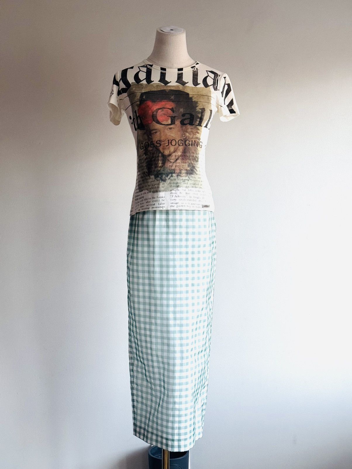 John Galliano Galliano Gazette t shirts sz small Size S / US 4 / IT 40 - 7 Thumbnail