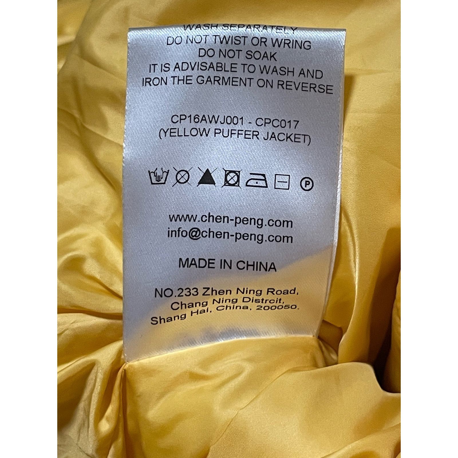 CHENPENG Chen Peng Large Yellow Turtle Shell Puffer Hooded Down Coat Size US S / EU 44-46 / 1 - 6 Thumbnail