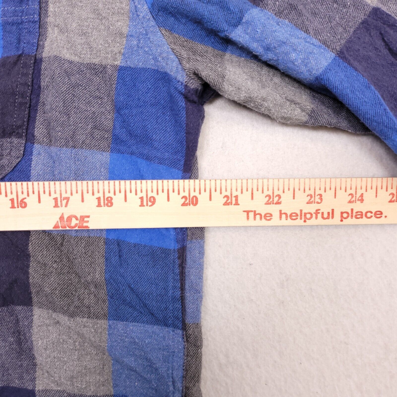 Urban Pipeline Urban Pipeline Gigham Flannel Shirt Mens Size L Blue Gray Size US L / EU 52-54 / 3 - 9 Thumbnail