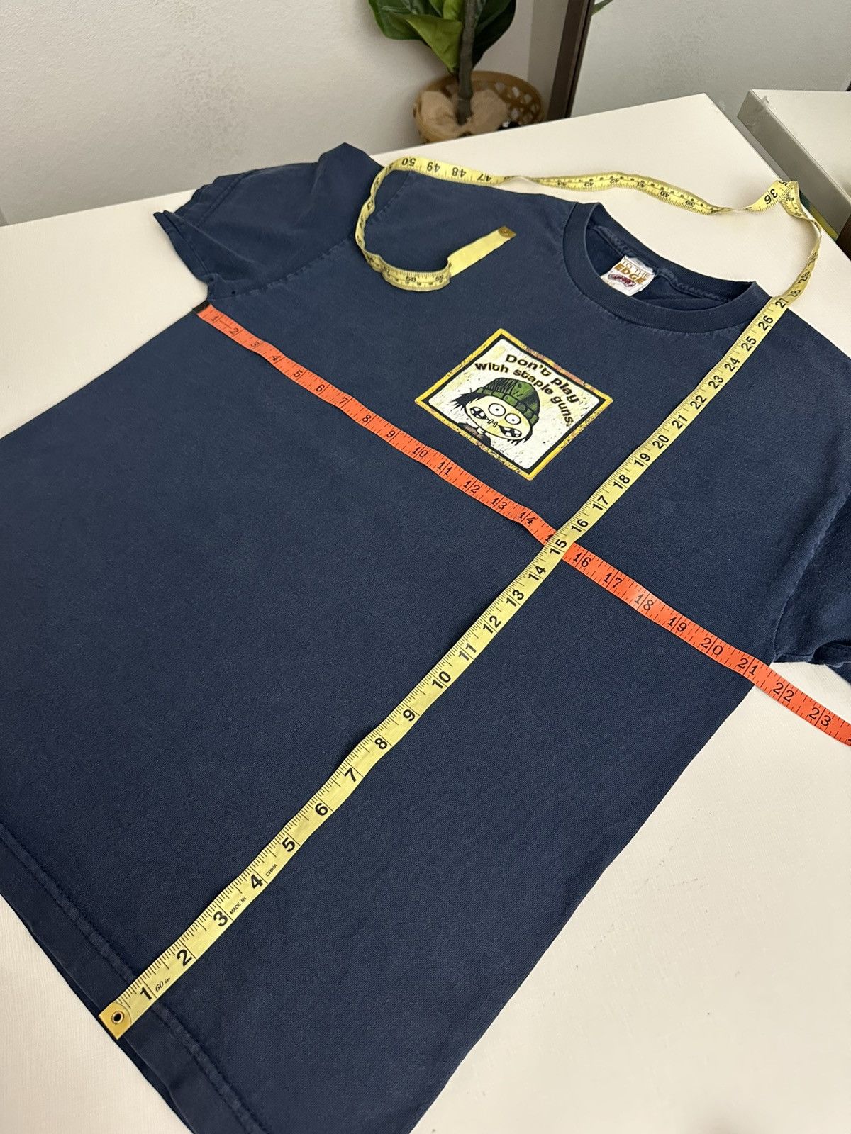 Vintage Vintage To the Edge Prime Cut Tees Dont Play w Staple Guns Size US L / EU 52-54 / 3 - 7 Thumbnail