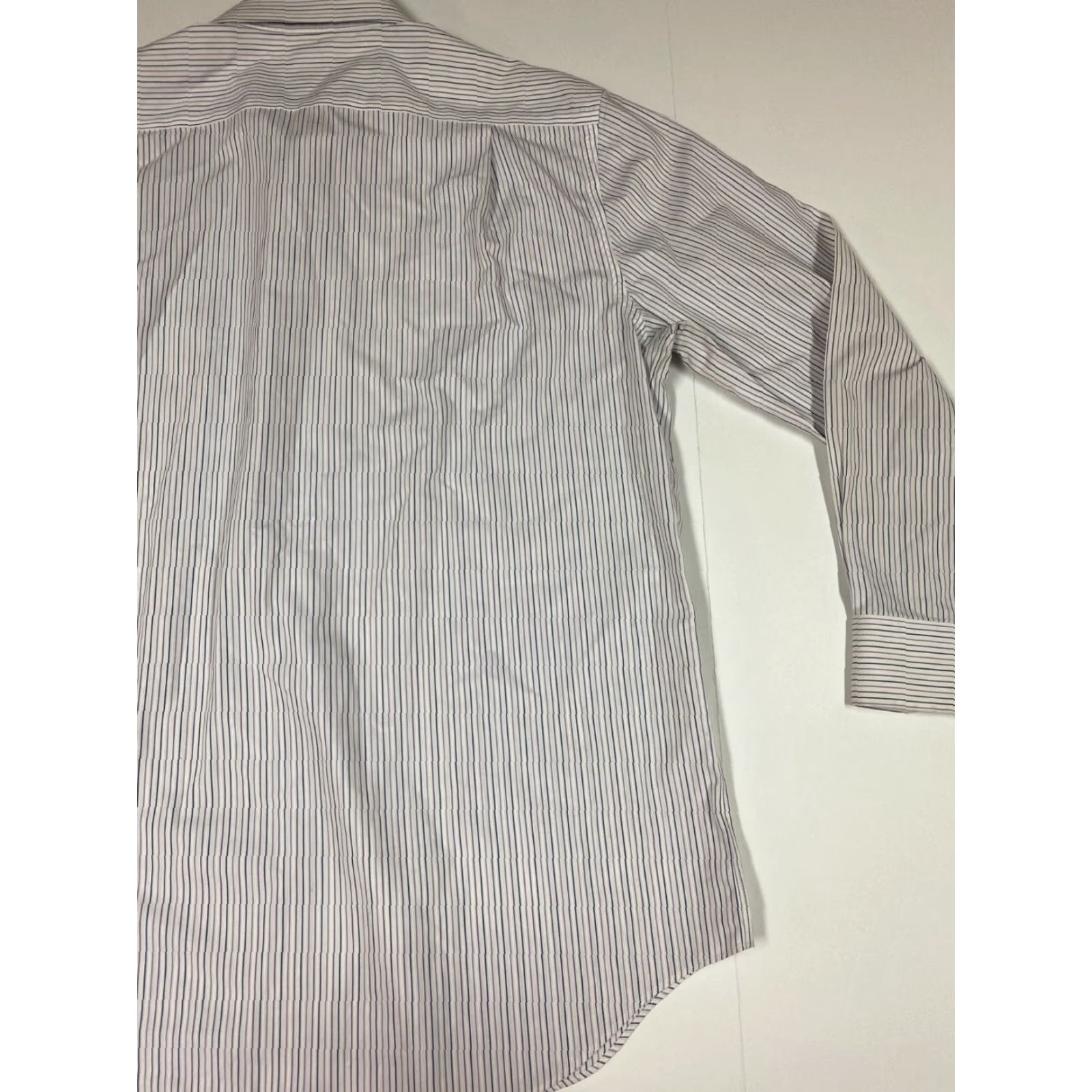Croft & Barrow Croft & Barrow Mens Shirt 16 Striped Classic Fit No Iron Button Down Shirt Size US L / EU 52-54 / 3 - 7 Thumbnail