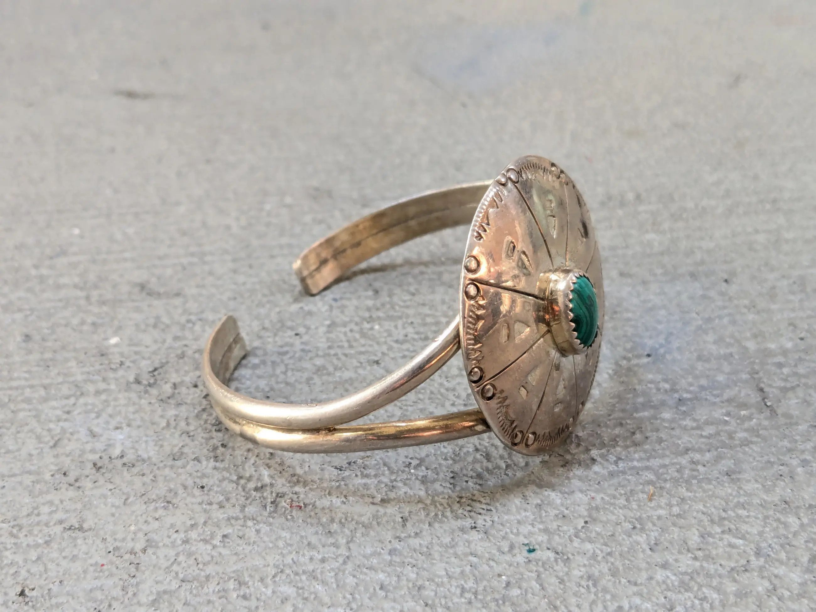 Sterling Silver Vintage Sterling Silver Bracelet Malachite Southwest Navajo Size ONE SIZE - 3 Thumbnail