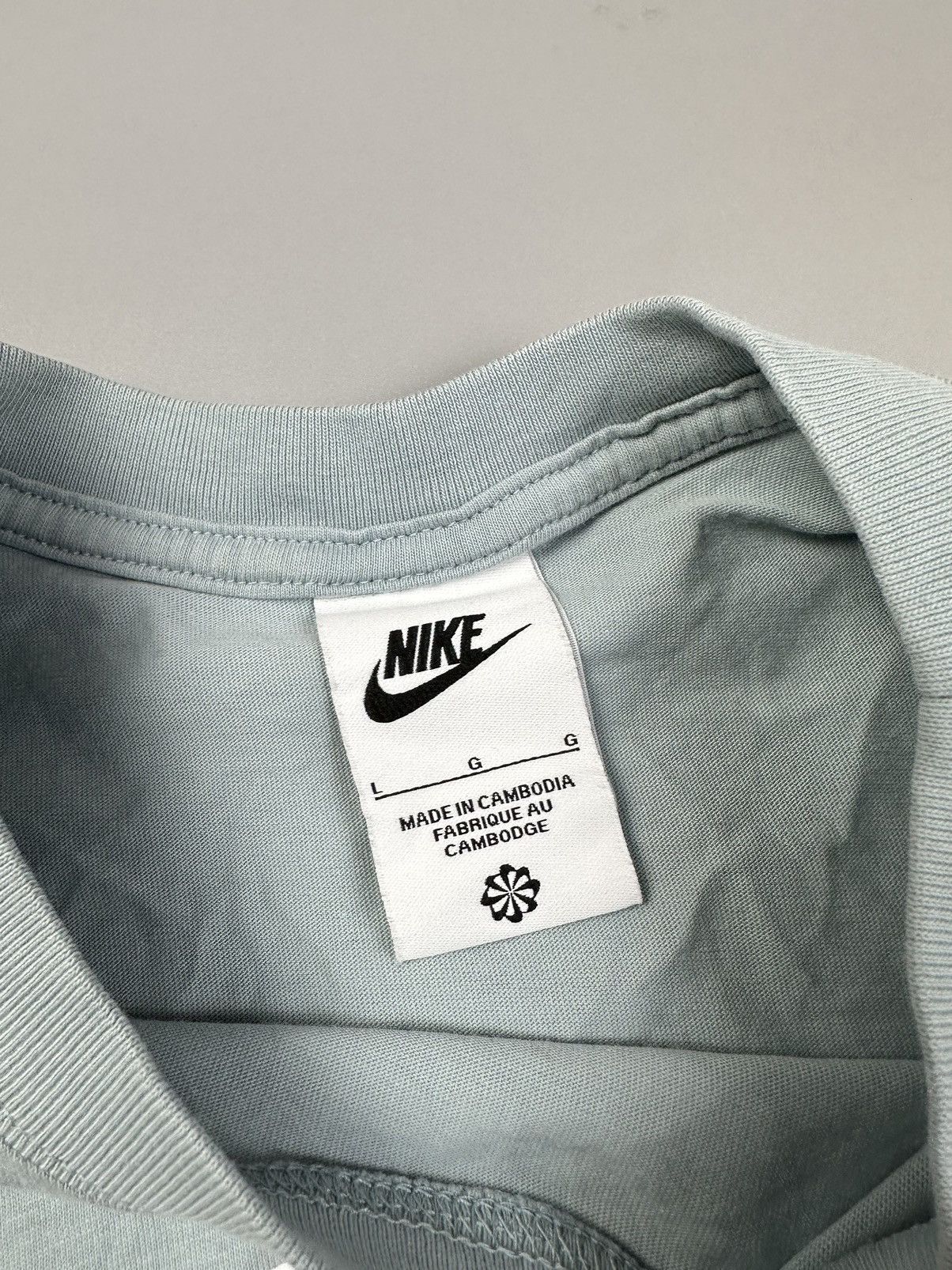 Nike Nike Athletic Mint Crop Top Tee Big Logo Size L / US 10 / IT 46 - 4 Thumbnail