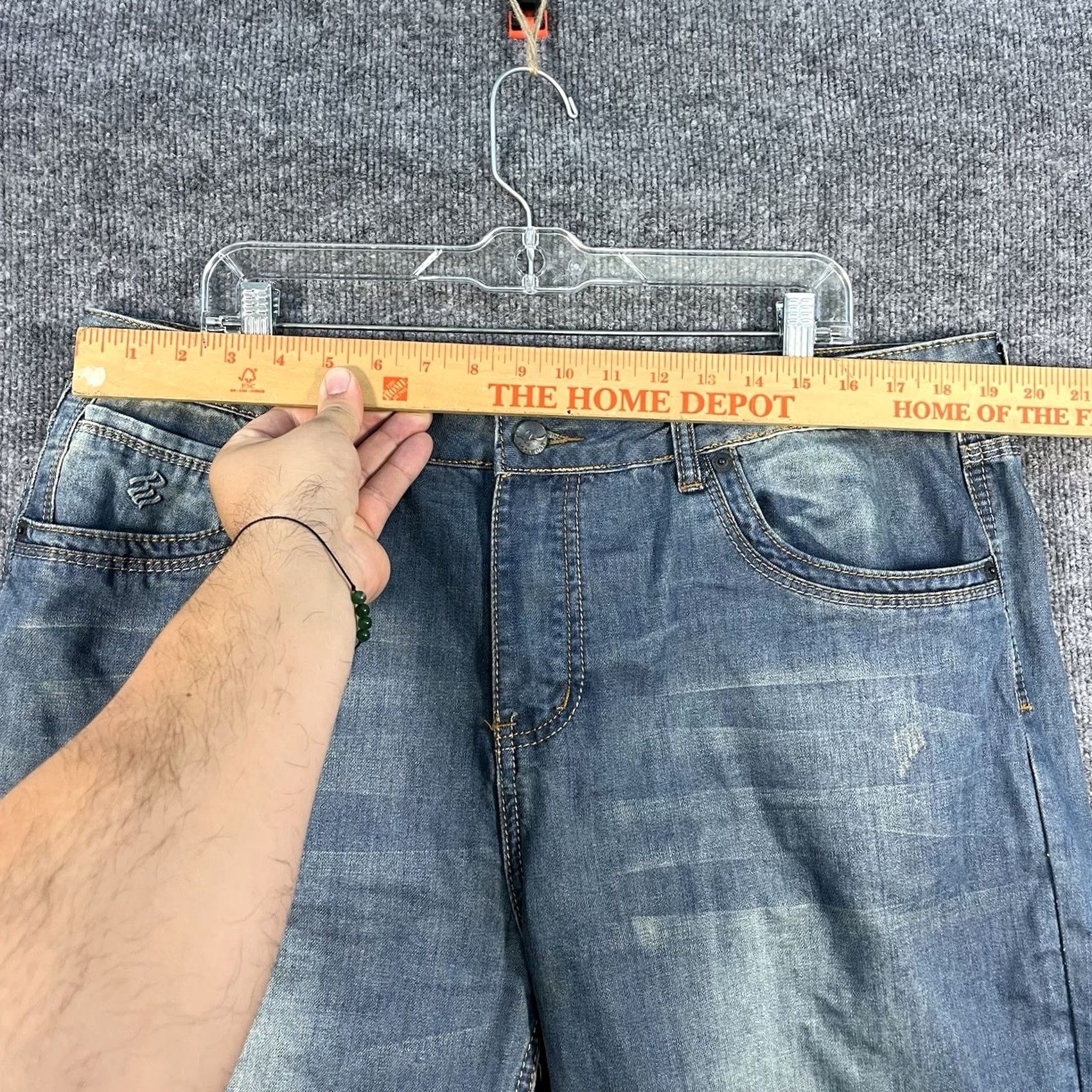 Rocawear VINTAGE Rocawear Shorts Mens 38 Blue Denim Jorts Hip Hop Skater Baggy Y2K Grunge Shorts Mens 38 Blue Denim Jorts Rocawear (Note: repetitive) Size US 38 / EU 54 - 7 Thumbnail