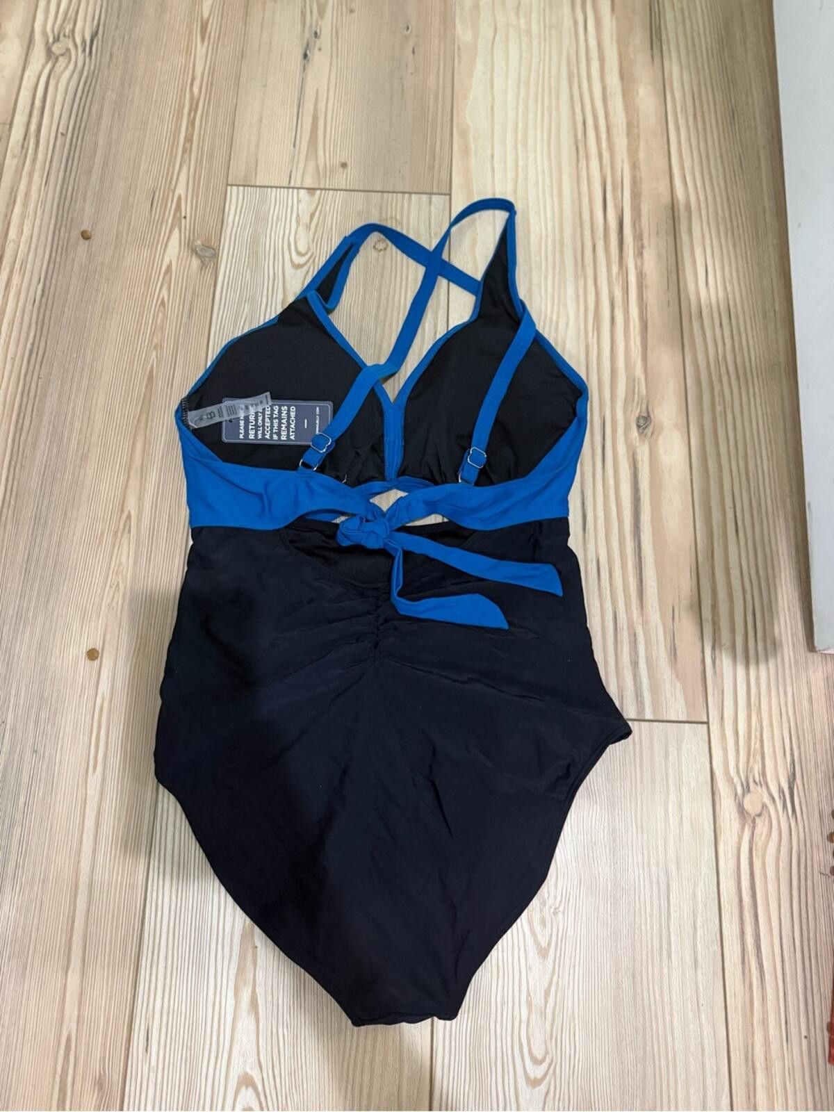 Other Blue & Black Twist-Front One-Piece Swim Suit Size ONE SIZE - 3 Thumbnail