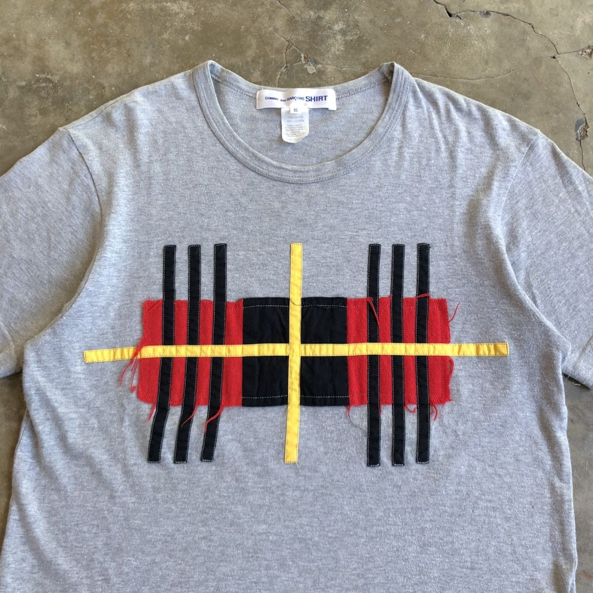 Comme des Garcons SHIRT 🇫🇷 Comme Des Garcons Shirt Geometry Patch T-shirt Designer Size US S / EU 44-46 / 1 - 3 Thumbnail