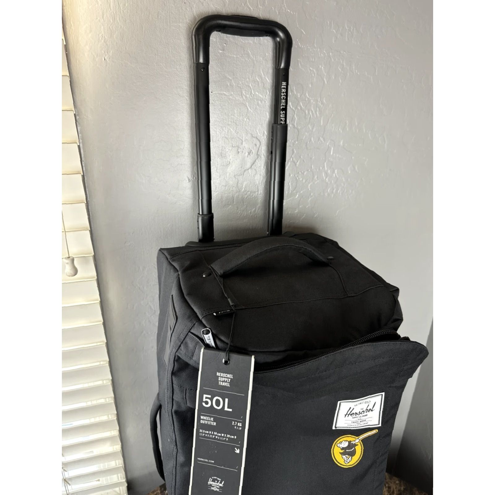 Vintage Herschel Wheelie Outfitter Duffle Bag 50L San Diego Padres Size ONE SIZE - 3 Thumbnail