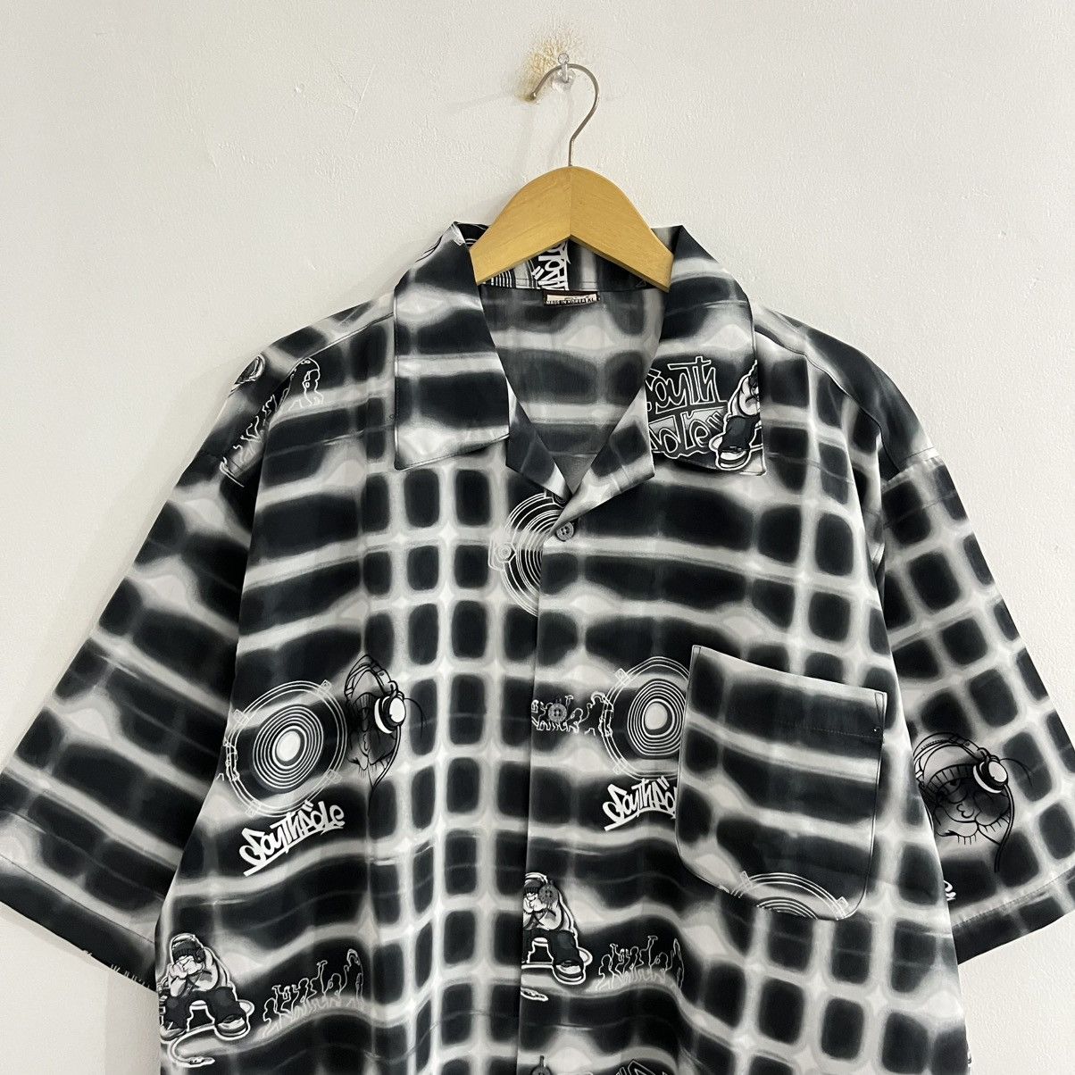 JNCO Southpole Y2K Grafitty Shirt - JUN25 Size US XL / EU 56 / 4 - 2 Thumbnail