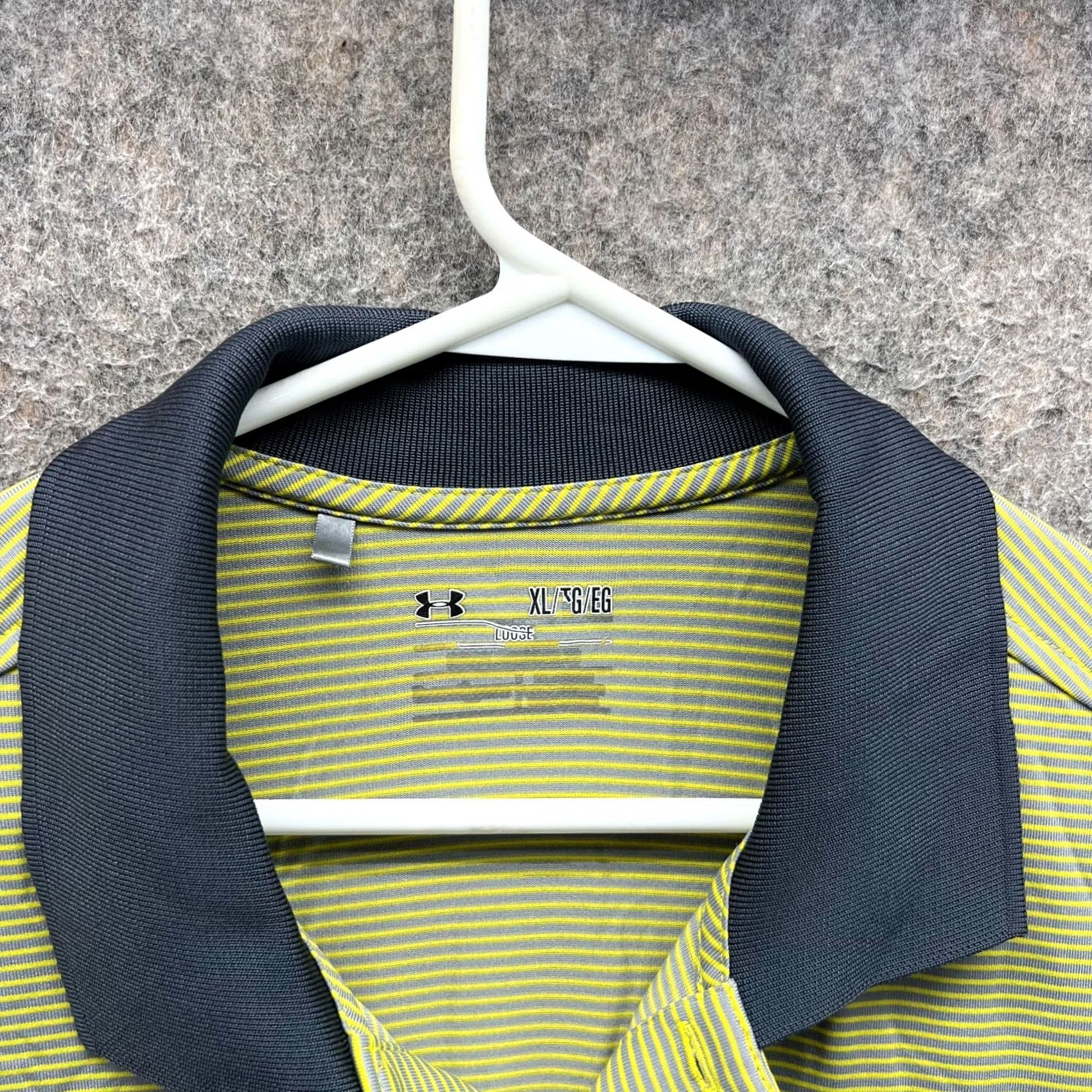 Under Armour Under Armour Polo Shirt Mens XL Green Blue Striped Knit Short Sleeve Button Collared Golf Preppy Casual Size US XL / EU 56 / 4 - 6 Thumbnail
