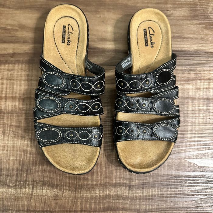 clarks botanic slide black