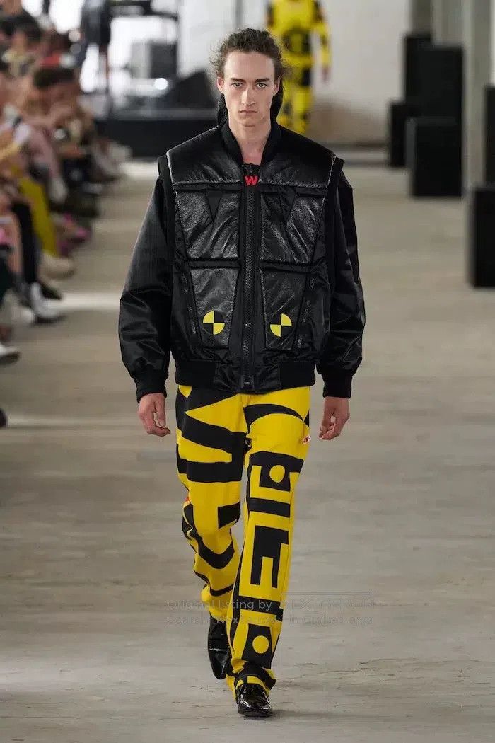 Walter Van Beirendonck Walter Van Beirendonck Show style detachable jacket Size US M / EU 48-50 / 2 - 9 Thumbnail