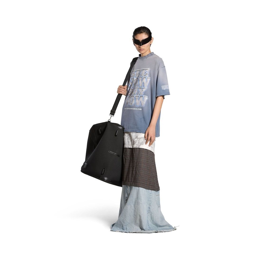 Balenciaga o1srvl11e0825 SNBN T-Shirt Medium Fit in Blue Size M / US 6-8 / IT 42-44 - 2 Thumbnail