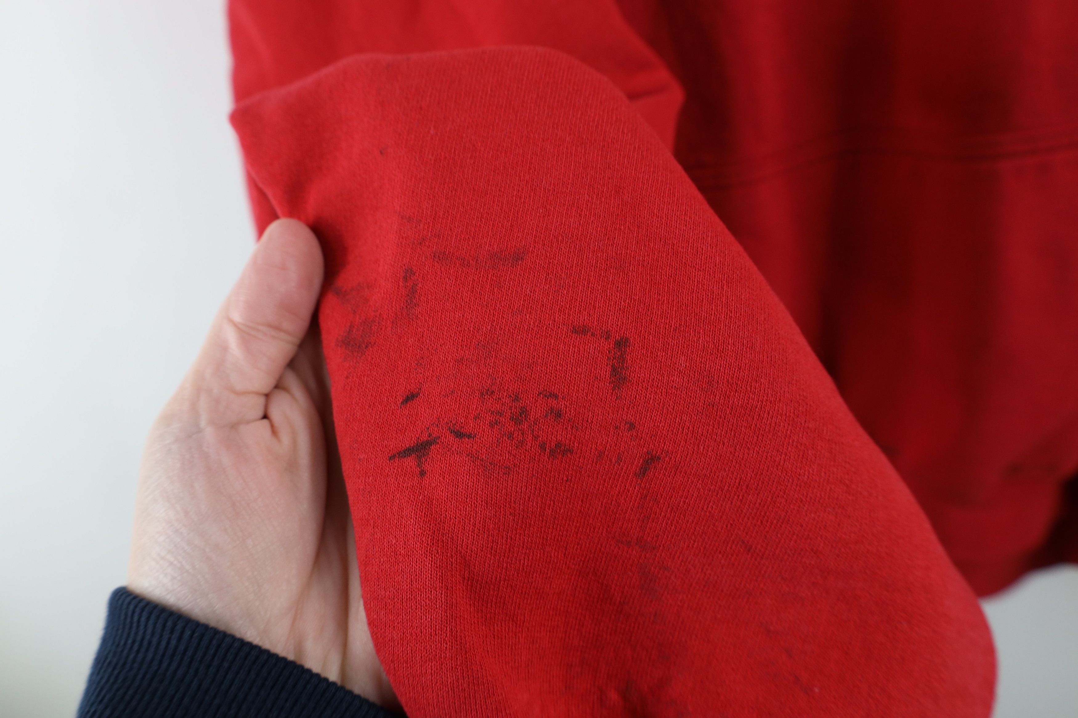Vintage Vintage 90s Streetwear Thrashed Blank Hoodie Sweatshirt Red Size US XXL / EU 58 / 5 - 12 Thumbnail