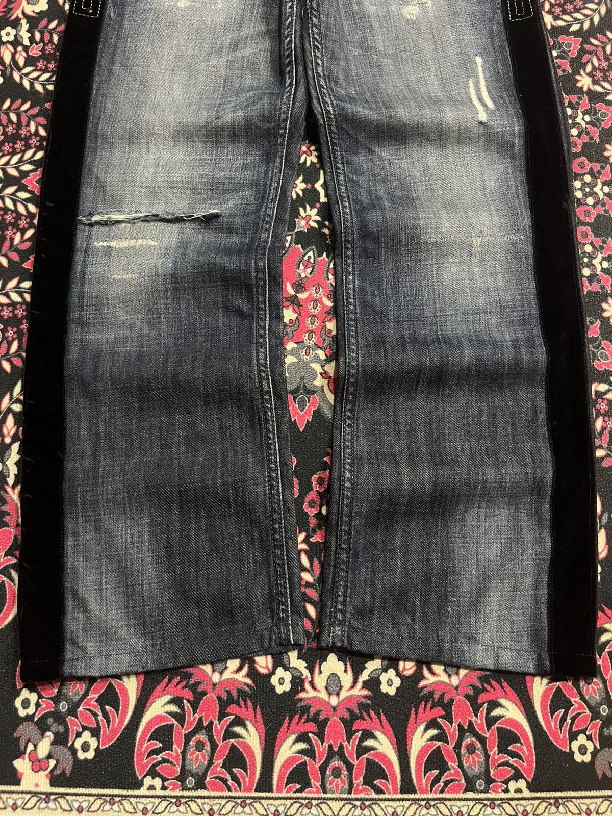 Ben Taverniti Unravel Project Vintage Ben Tavernity Velvet Side Panel Distressed Blue Jean Size US 28 / EU 44 - 9 Thumbnail