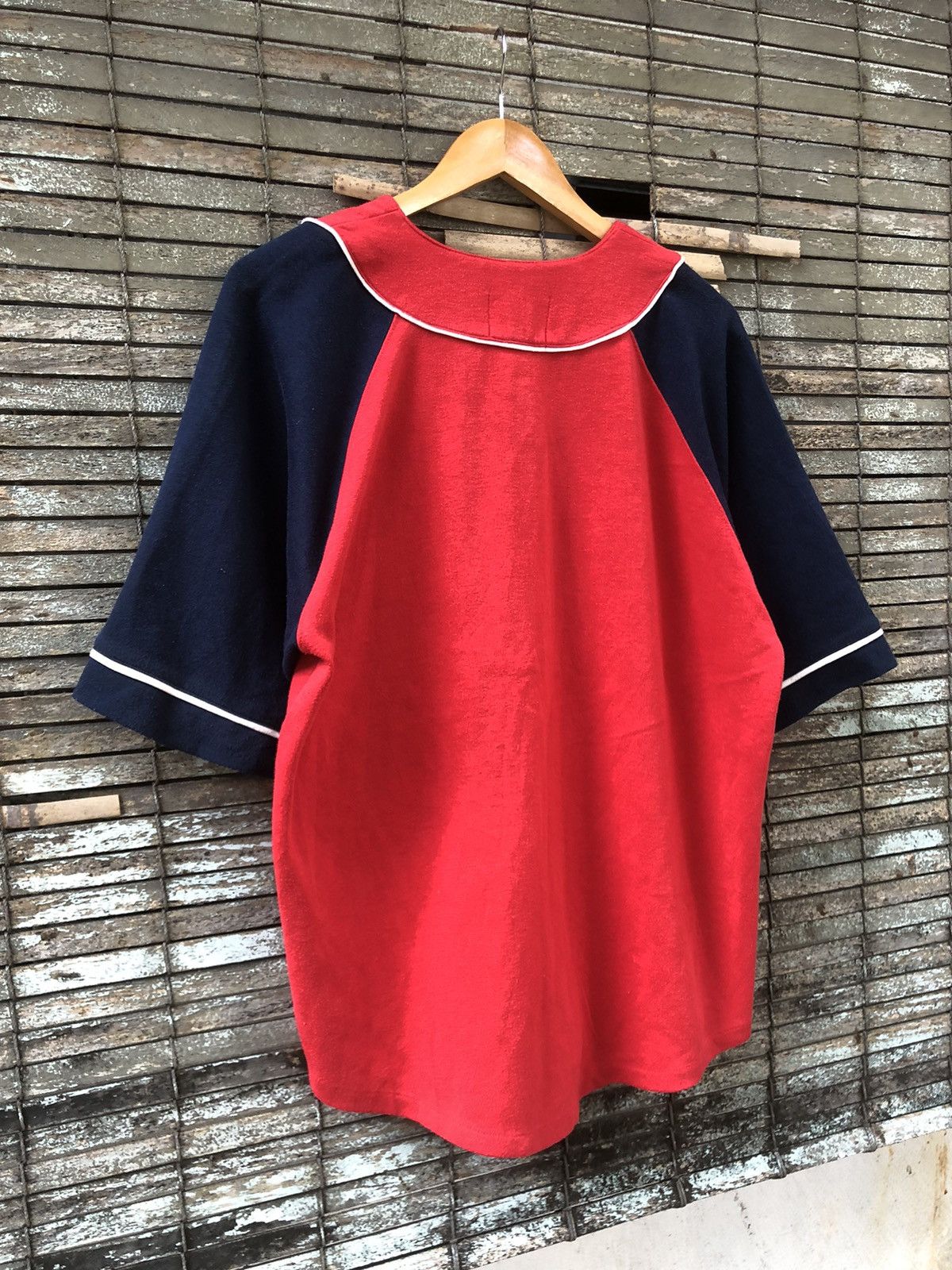 MLB Vintage 80s Limpies Skateboard Baseball Jersey Style Tshirt Size US L / EU 52-54 / 3 - 9 Thumbnail
