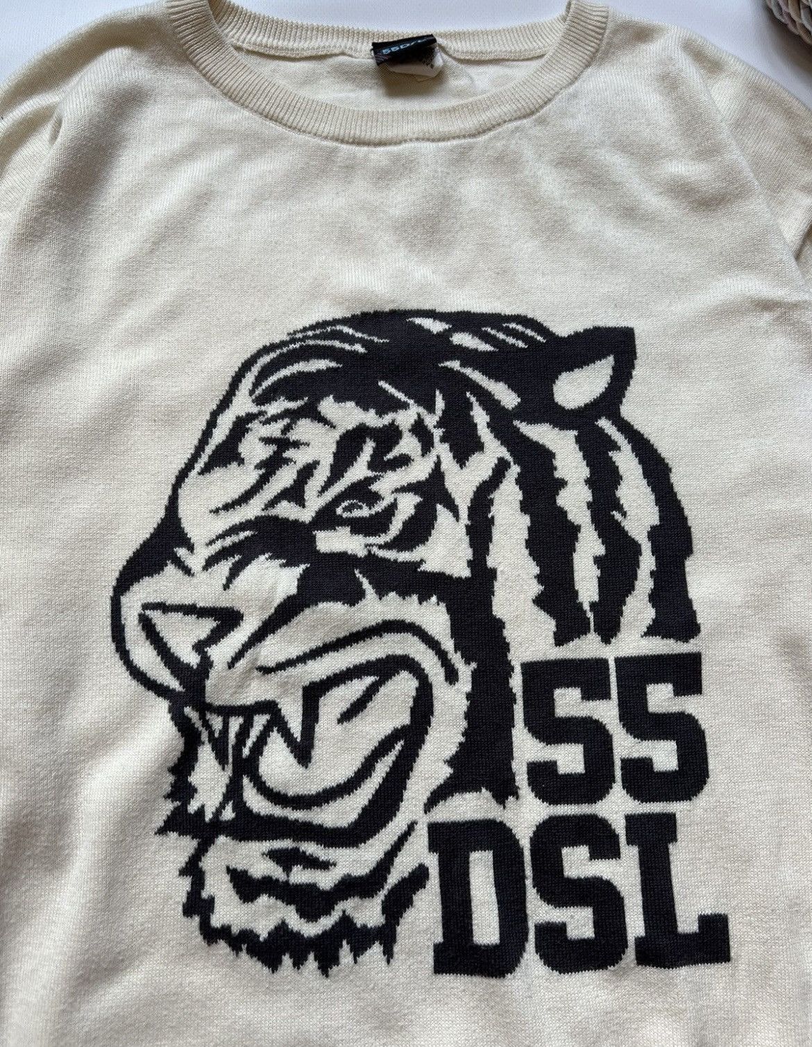 Diesel Vintage Diesel 90’s Sweater Tiger Size US L / EU 52-54 / 3 - 3 Thumbnail