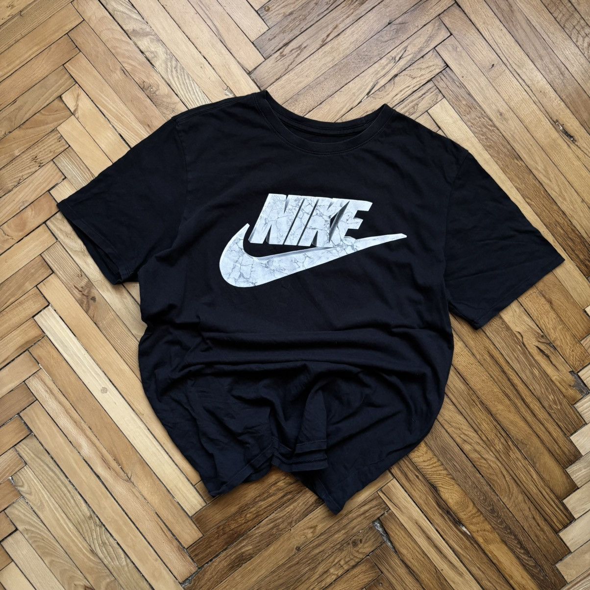 Nike Vintage Nike Marble Logo T-Shirt Size US L / EU 52-54 / 3 - 1 Thumbnail