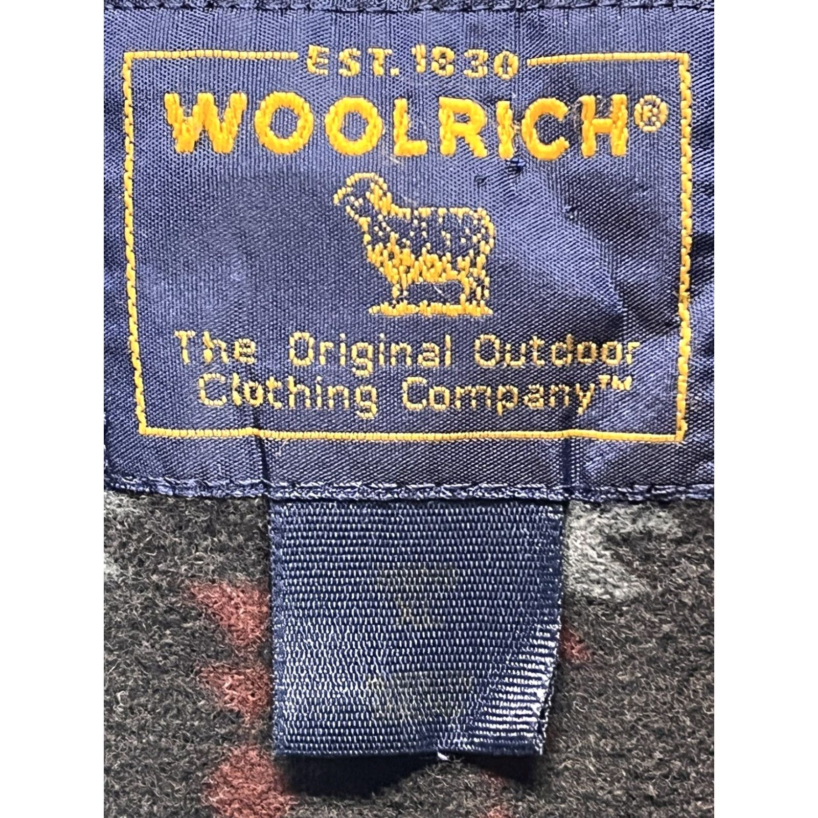 Vintage Vtg Woolrich Button Down Shirt Sz X-Large Mens Aztec Southwest Blanket Flannel Size US XL / EU 56 / 4 - 5 Thumbnail