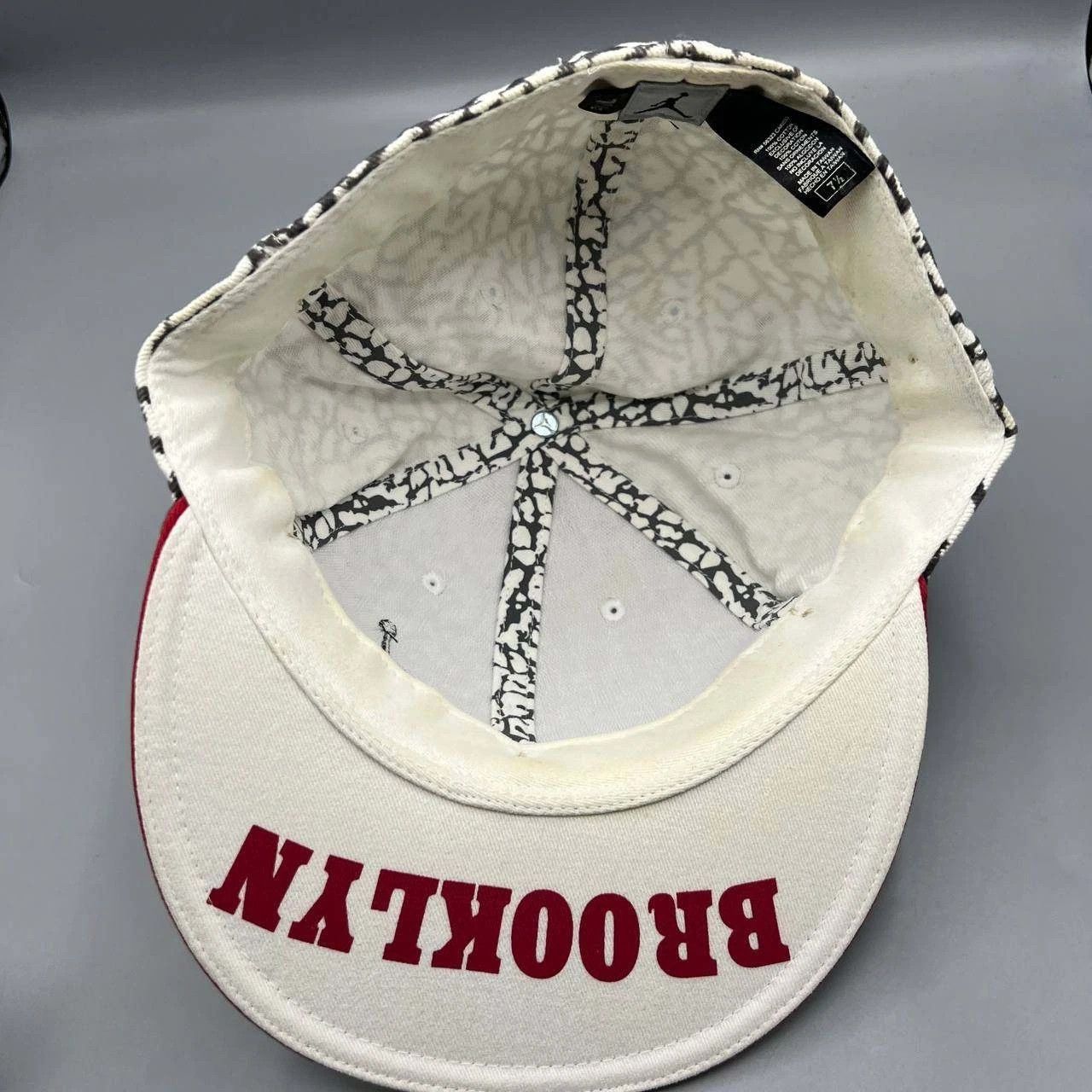Jordan Brand Air Jordan Hat 7 1/2 Cement Elephant Embroidered Fitted Size ONE SIZE - 2 Thumbnail