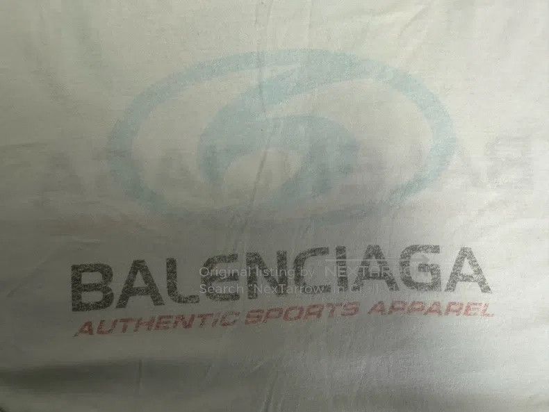 Balenciaga Balenciaga Distressed Blue Logo Letter Pattern Crew Neck S Size US S / EU 44-46 / 1 - 3 Thumbnail