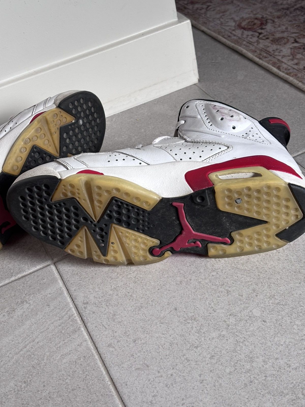 Jordan Brand Jordan 6 white red Size US 9.5 / EU 42-43 - 5 Thumbnail