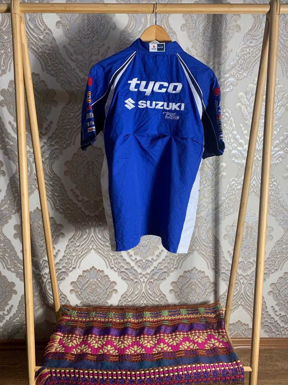 Vintage VERY RARE SUZUKI NASCAR T-SHIRT RACING MOTORCYCLE Y2K RETRO Size US M / EU 48-50 / 2 - 9 Thumbnail