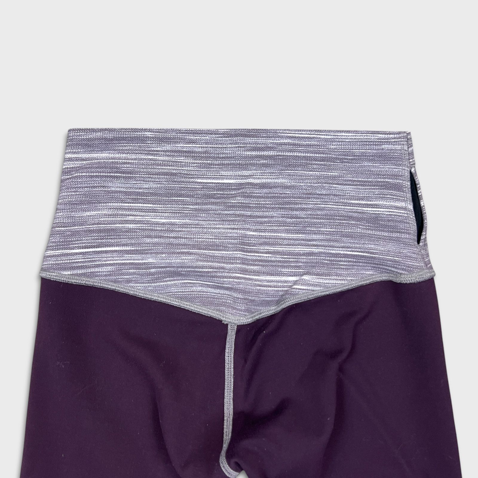Lululemon Lululemon Align Crop 21" High Rise Yoga Leggings Athletic Size 27" / US 4 / IT 40 - 6 Thumbnail