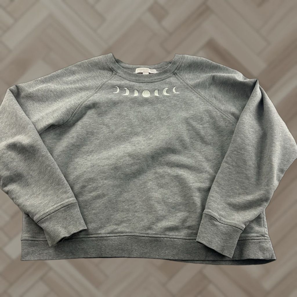 Spiritual Gangster Spiritual Gangster Moon Pullover Crewneck Sweatshirt Women's M Gray Moon Pullover Sweatshirt Womens M Gray Spirits? Size M / US 6-8 / IT 42-44 - 1 Thumbnail
