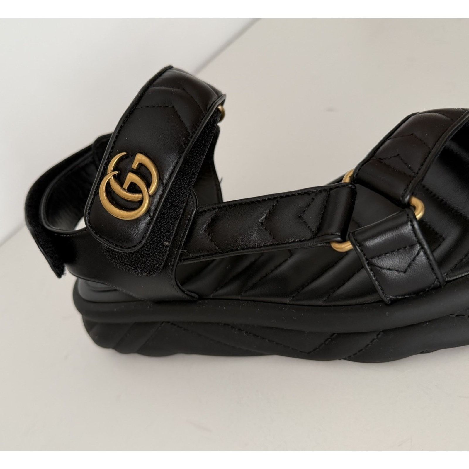 Gucci Gucci GG Quilted Open Toe Black Leather Sandals 10 US 776936 Size US 10 / IT 40 - 6 Thumbnail