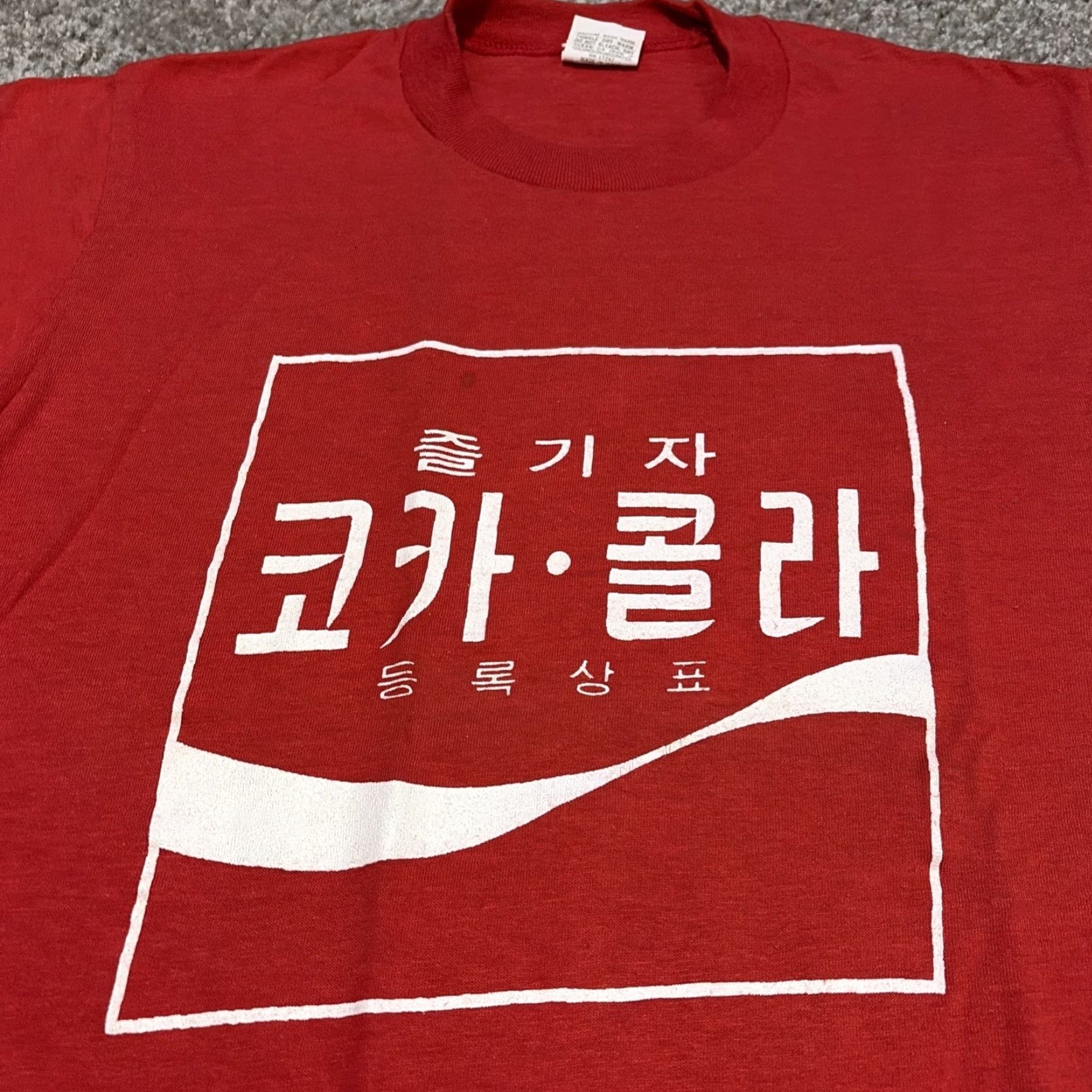 Logo 7 VINTAGE Coca Cola Korea Korean Logo Red White T-Shirt Stedman M Unisex Adults Medium Logo 1970s Size US M / EU 48-50 / 2 - 3 Thumbnail
