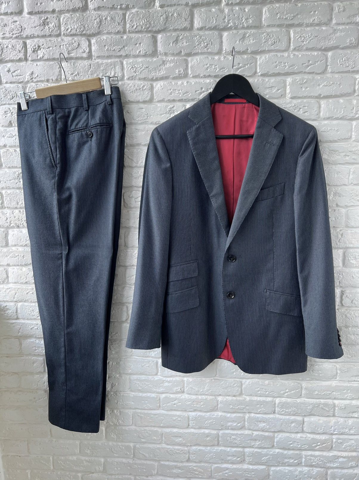 Suitsupply Suit Supply REDA Wool Gray Striped Sienna Suit Size 46R - 1 Thumbnail