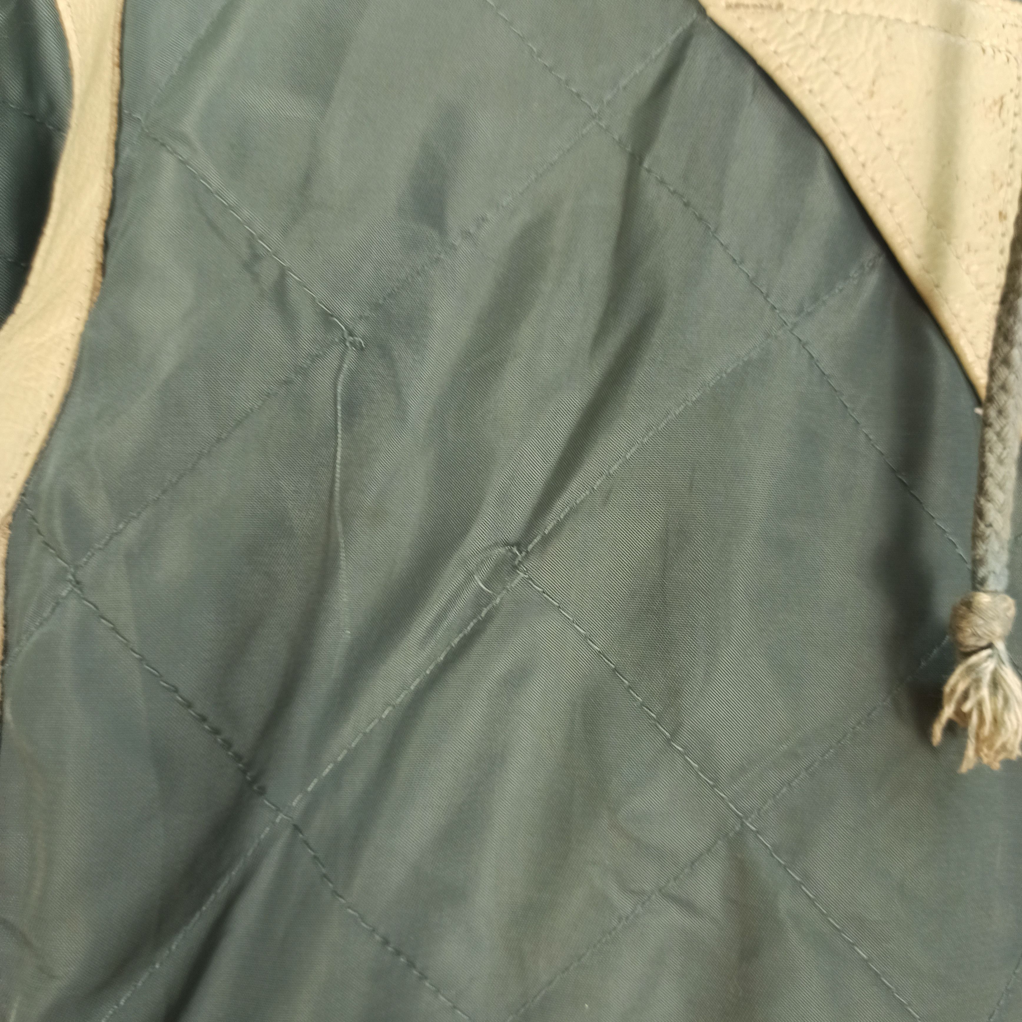 14th Addiction Vintage Chevignon Nylon Jacket Hoodie Fur Style LGB Size US L / EU 52-54 / 3 - 6 Thumbnail