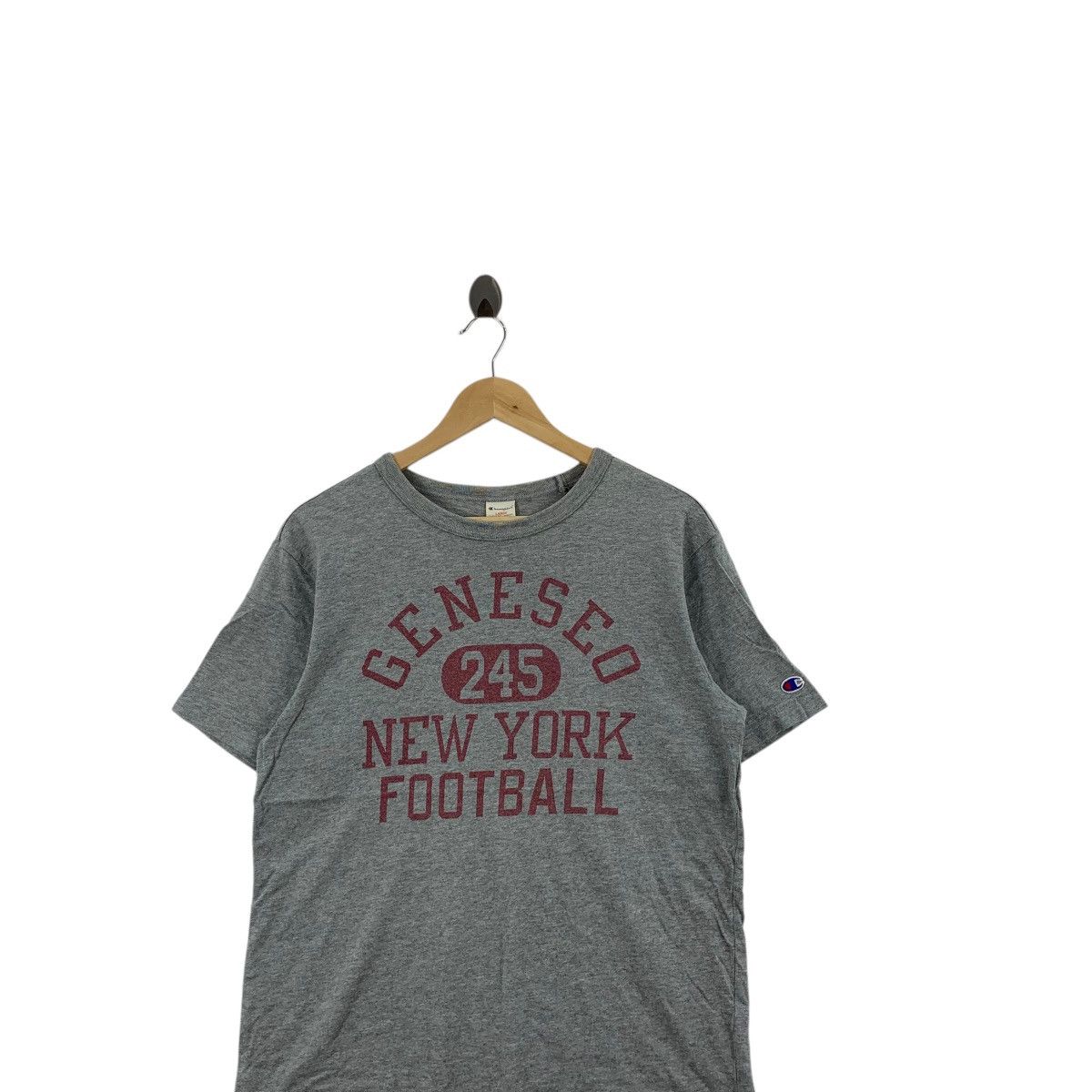 Champion CHAMPION NEW YORK FOOTBALL Geneseo College Tee Shirt Top Size US L / EU 52-54 / 3 - 2 Thumbnail