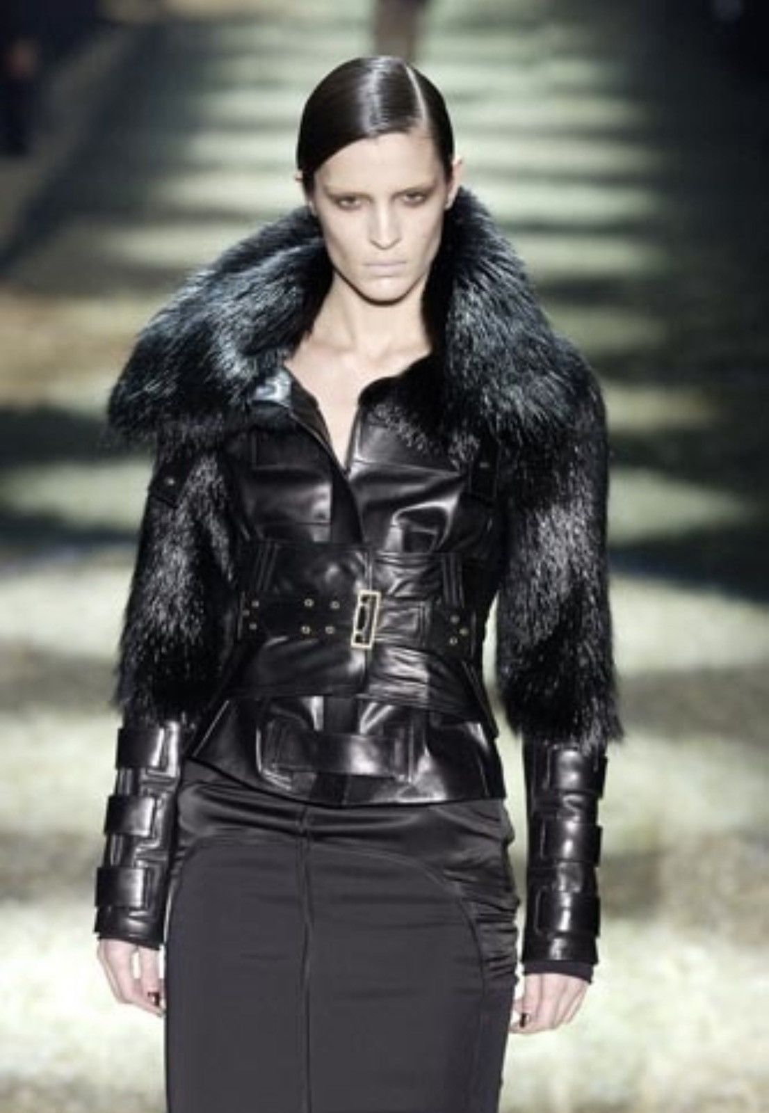Gucci GUCCI Tom Ford FW2003 Beaver Fur Leather Jacket 2003 Buckles Size S / US 4 / IT 40 - 2 Thumbnail