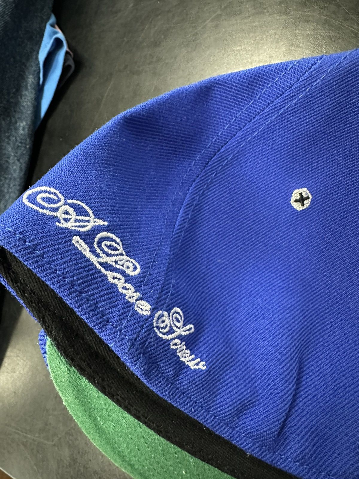 New Era Esenes Worldwide A Loose Screw Fitted Los Angeles 7 5/8 LA Size ONE SIZE - 4 Thumbnail